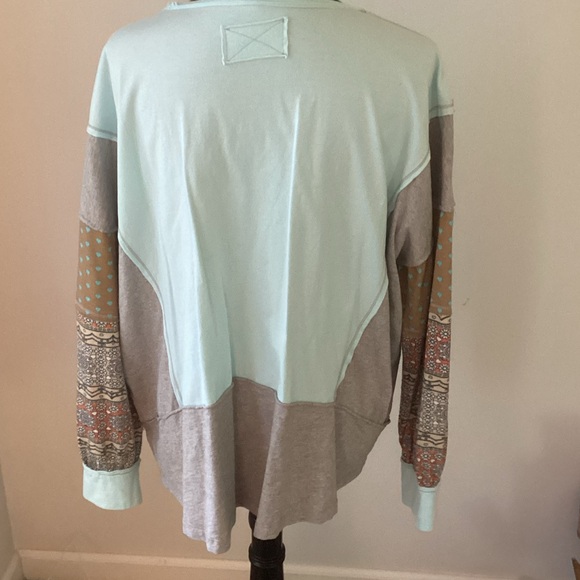 Women's Multicolor Patchwork Top - Picture 5 of 5